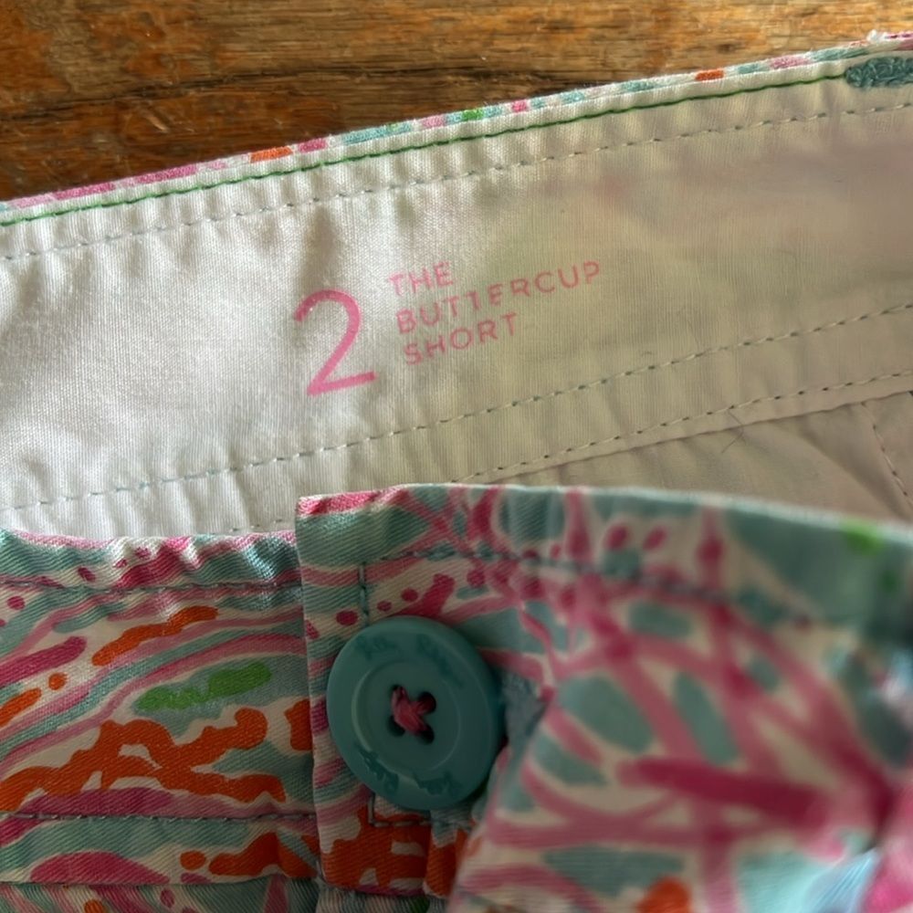 Lilly Pulitzer Buttercup Scalloped Shorts - Spa Blue Jellies Be Jammin’ - 2 - Picture 4 of 10